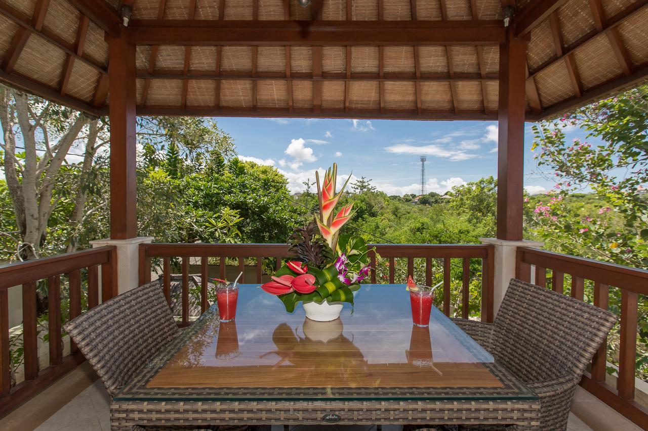 Villa Lidwina By Nagisa Bali Uluwatu  Exterior photo